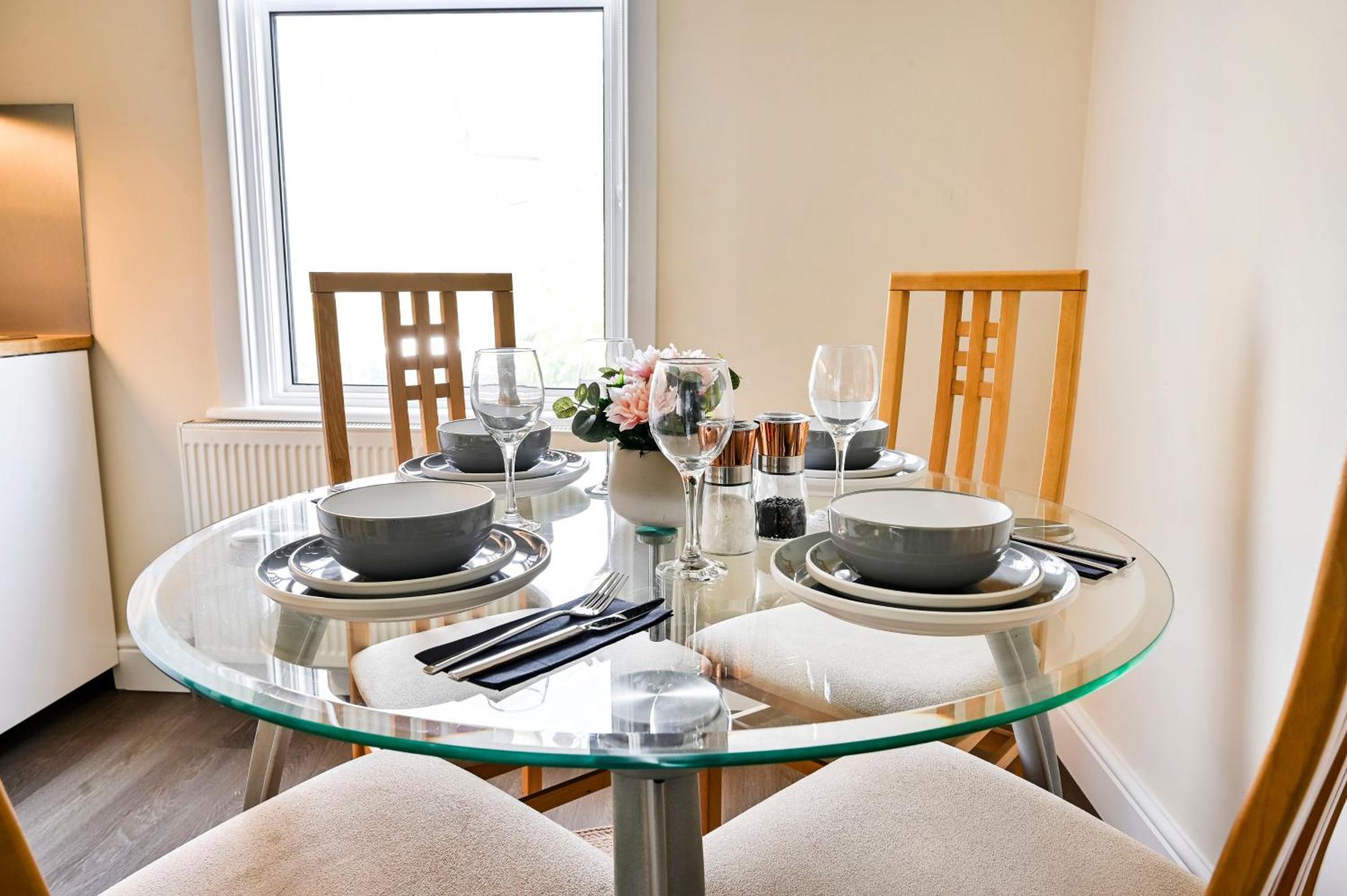 A Two Bedroom A Stride Away From Meridian Greenwich London Exterior photo